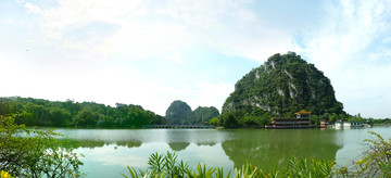 肇庆鼎湖全景图