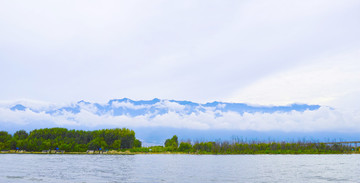 苍山洱海全景