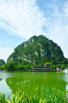 肇兴鼎湖七星岩