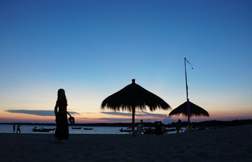 剪影 海边夕阳 浪漫海岸