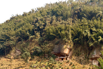 青山 乡村民居 悬崖小屋