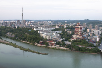 绵阳越王楼全景