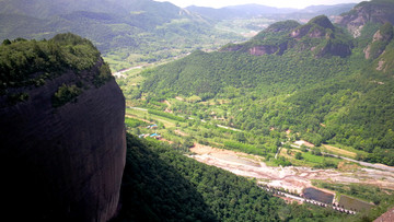 铜川照金山丹霞地貌