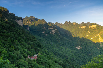 湖北武当山自然风光