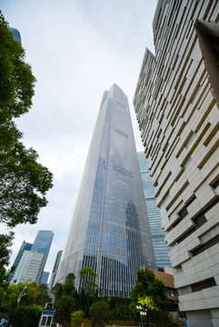 广州周大福金融中心