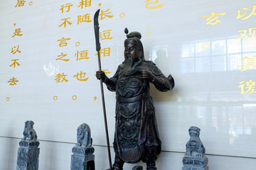 關(guān)公雕像
