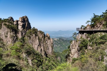 九华山悬空栈道