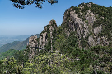 九华山悬空栈道