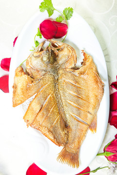 蔥香鱸魚