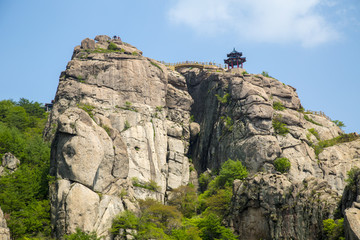 青岛 春天的崂山风光 灵旗峰