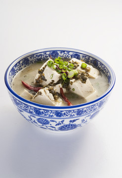梅干菜炖豆腐