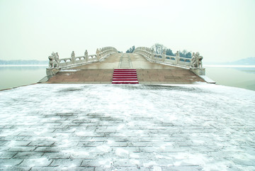 十七孔桥雪景