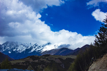 四姑娘山