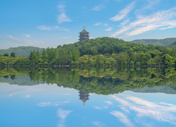 杭州西湖雷峰塔