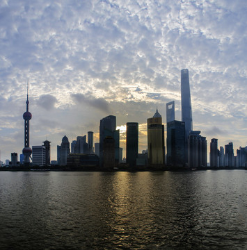 全景风雨上海外滩景001