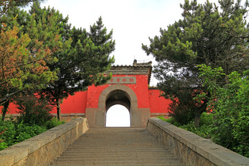 泰山风景名胜区 青帝宫 山门