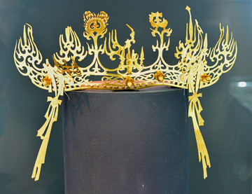 高句丽时期韩国国宝 金铜冠饰