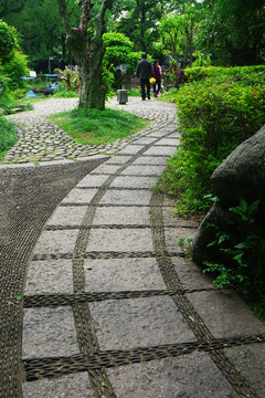 石头路石板路