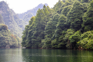 张家界宝峰湖