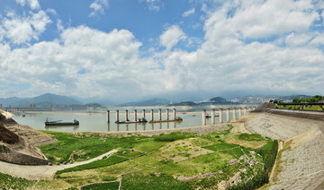 三峡大坝