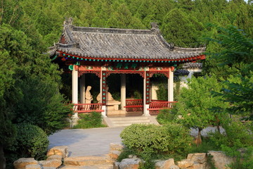 濟(jì)南市千佛山卿云軒