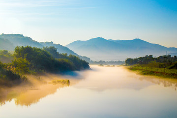 山水风光水雾江南