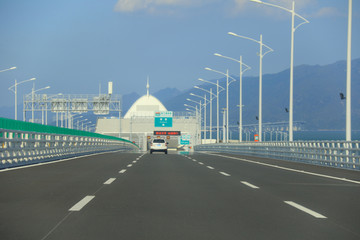 港珠澳大桥西隧入口