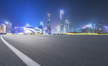 城市道路沥青路面和广州建筑夜景