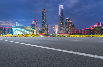 广州建筑夜景和城市道路