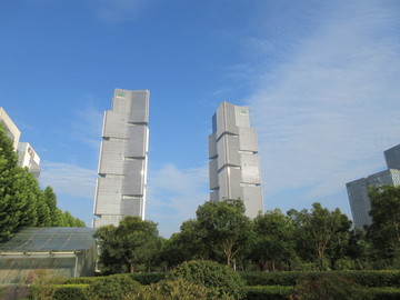 郑东绿地中心