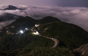 山顶云海