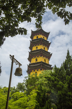 浙江宁波鄞州阿育王寺西塔