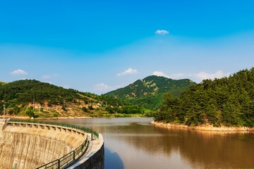 拦住湾水库