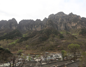 河南郭亮村