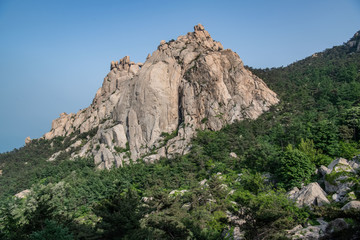 崂山悬石