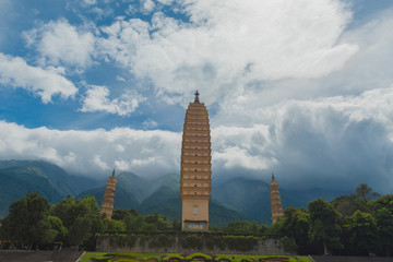 大理崇圣寺三塔