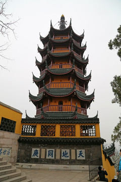 江苏镇江金山景区江天禅寺慈寿塔