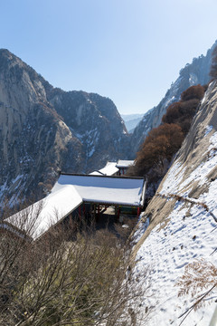 华山雪景