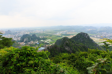 灵山六峰山风景名胜区风光