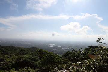 铜鼓岭远眺