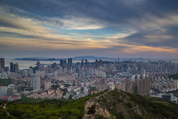 山东青岛崂山浮山俯瞰青岛市区