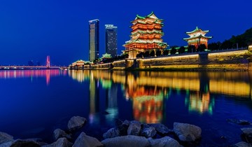 滕王阁夜景