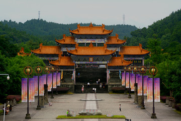 遂宁风光灵泉寺