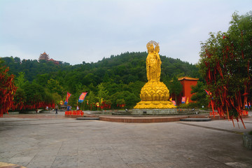 遂宁风光灵泉寺