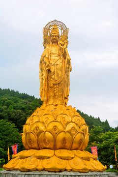 遂宁风光灵泉寺