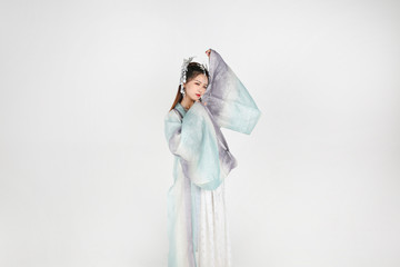 中式汉服美女图