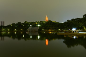 千灯湖夜景