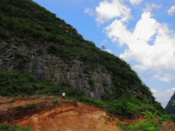 喀斯特大山