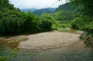 溪流