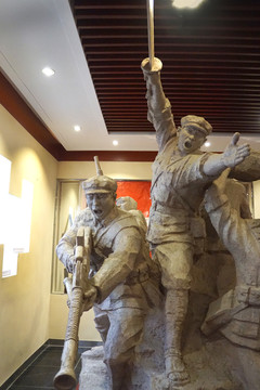 红军新圩阻击战雕塑